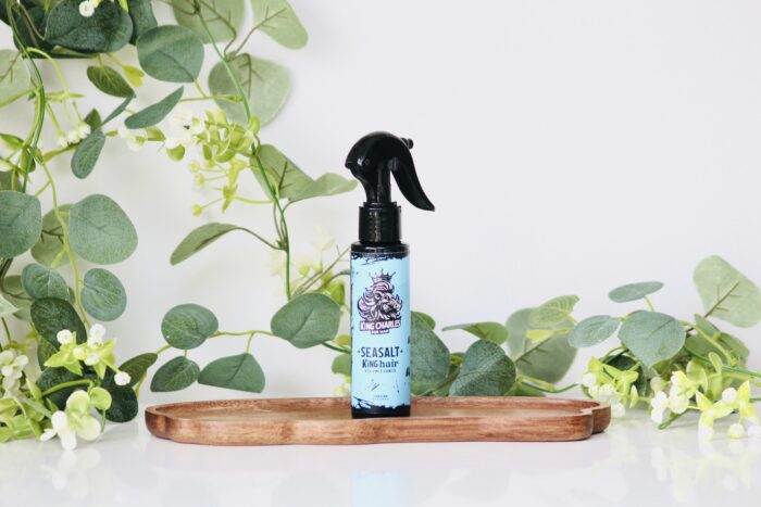 Volyymia antava suihke 'Kuningas' – 100 ml
